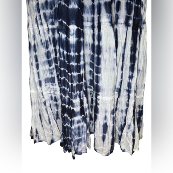 Womens Raviya Tie Dye Strapless Smocked Maxi Dress Cover up Medium White Blue - Picture 11 of 16